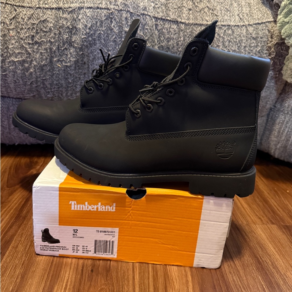 Timberlands - Brand new